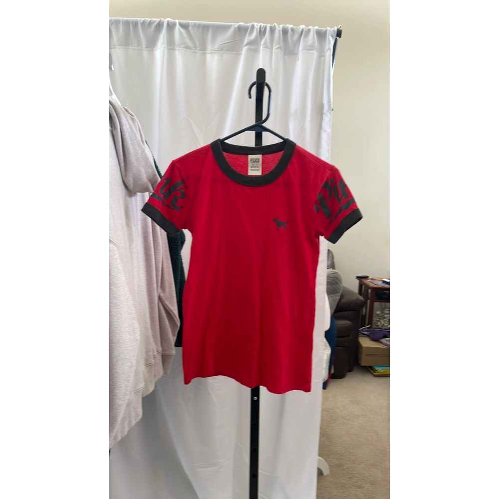 VS Pink Tshirt size XS